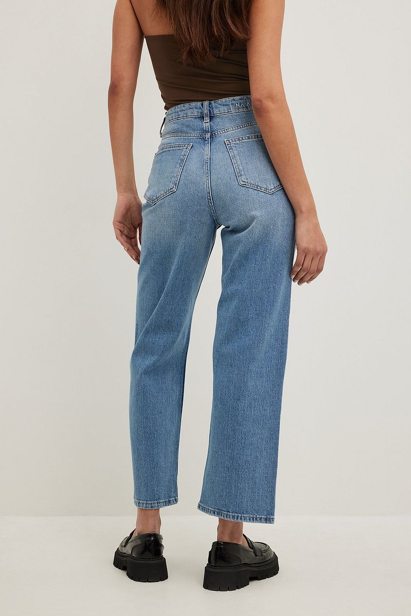 Straight high-waisted cropped denim jeans from Ace Cart, featuring a light blue wash and a relaxed, comfortable fit.