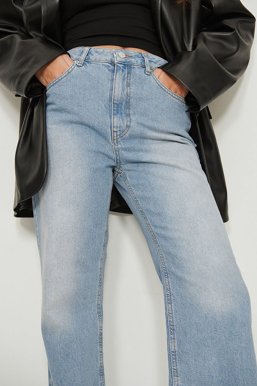 High-waisted relaxed fit denim jeans from Ace Cart
