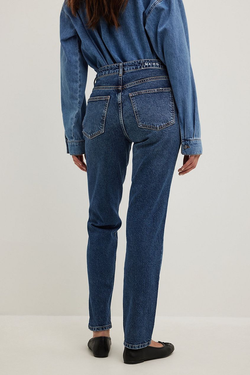 Slim Mid Waist Denim Jeans - High-waisted blue jeans with classic 5-pocket design and straight leg silhouette