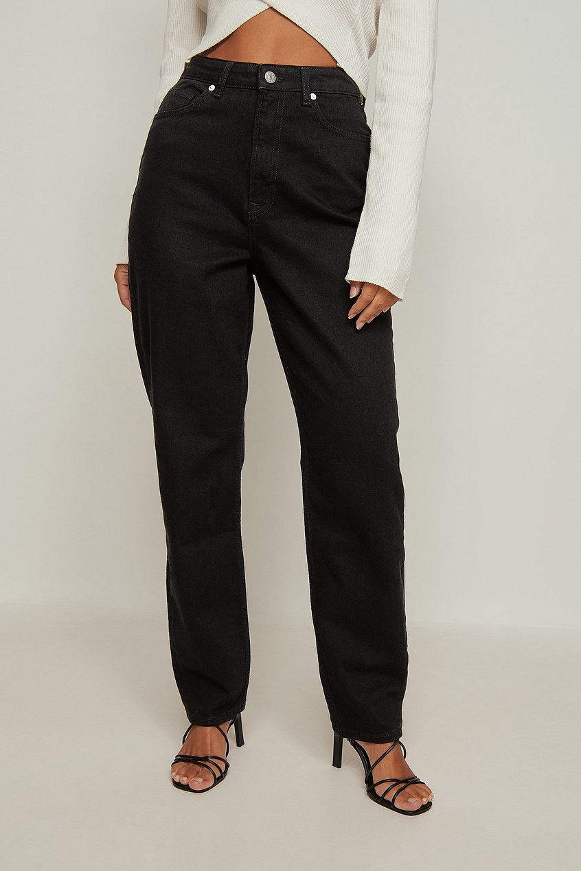 Stylish high-waist black denim jeans with classic five-pocket design, showcased in minimalistic product image.